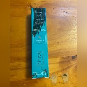 Thrive Liquid Lash Extensions